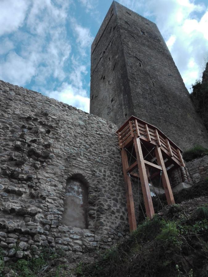 B&B Castello Malaspina Di Tresana Exterior photo